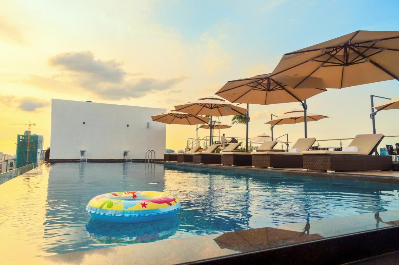 Ocean Hotel Phnom Penh Eksteriør bilde