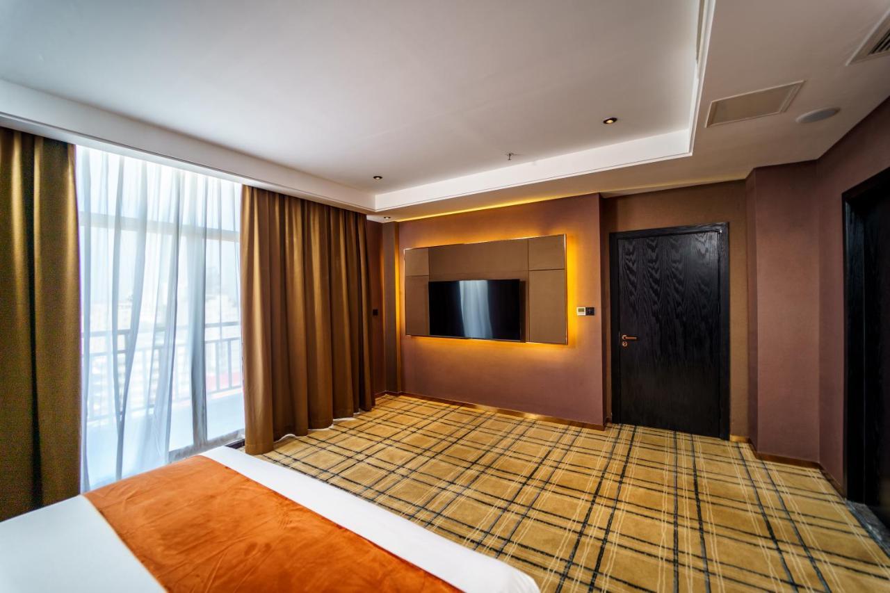 Ocean Hotel Phnom Penh Eksteriør bilde