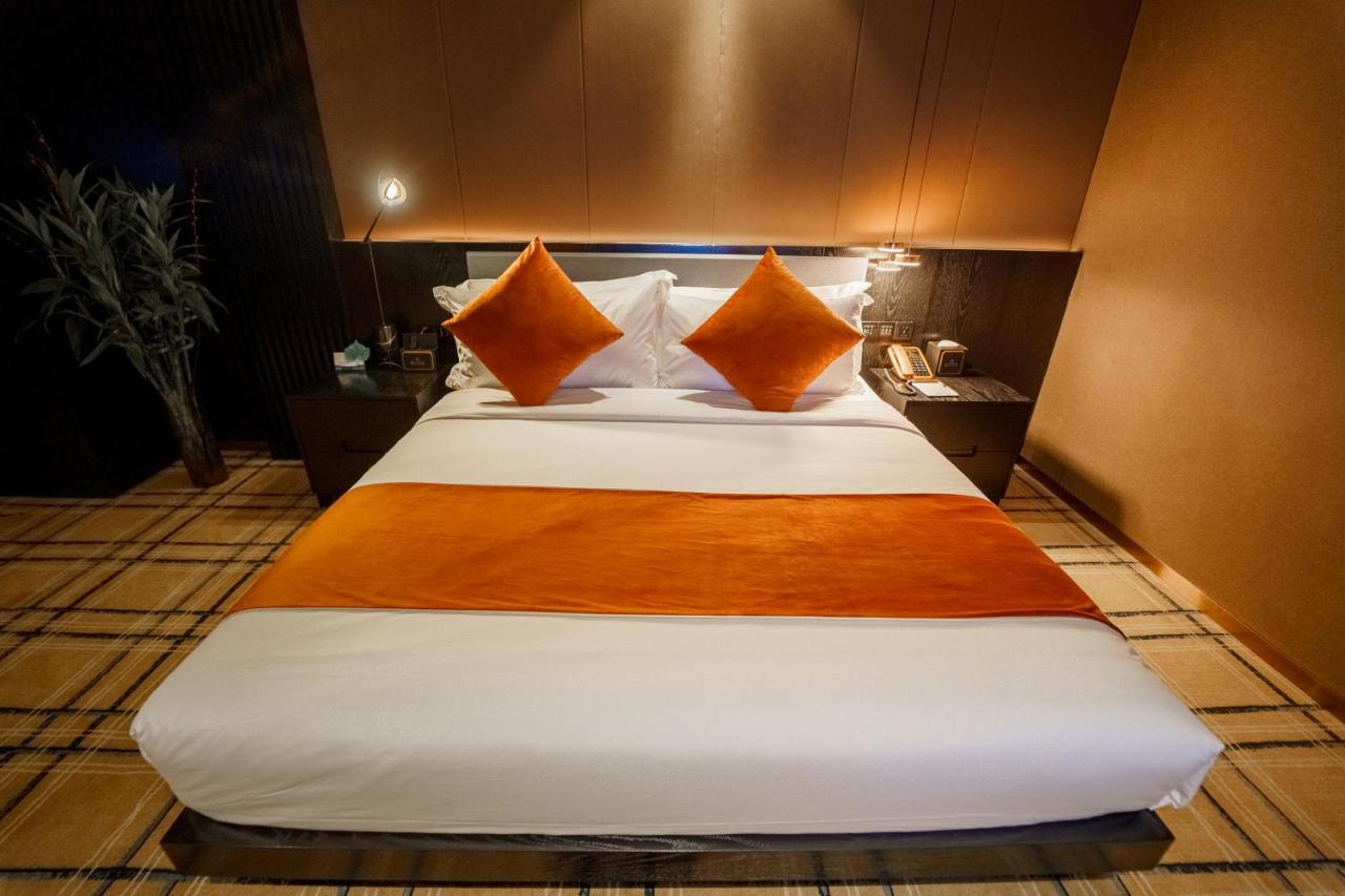 Ocean Hotel Phnom Penh Eksteriør bilde